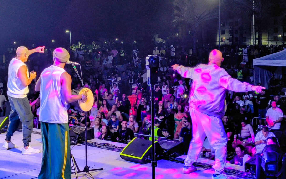 Sociedade do Samba agita p&uacute;blico com repert&oacute;rio de sucessos na festa do O DIA