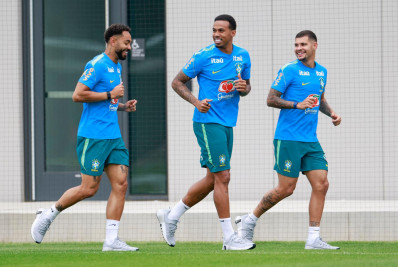 Bruno Guimarães reforça importância do meio-campo: 'Coração do time'