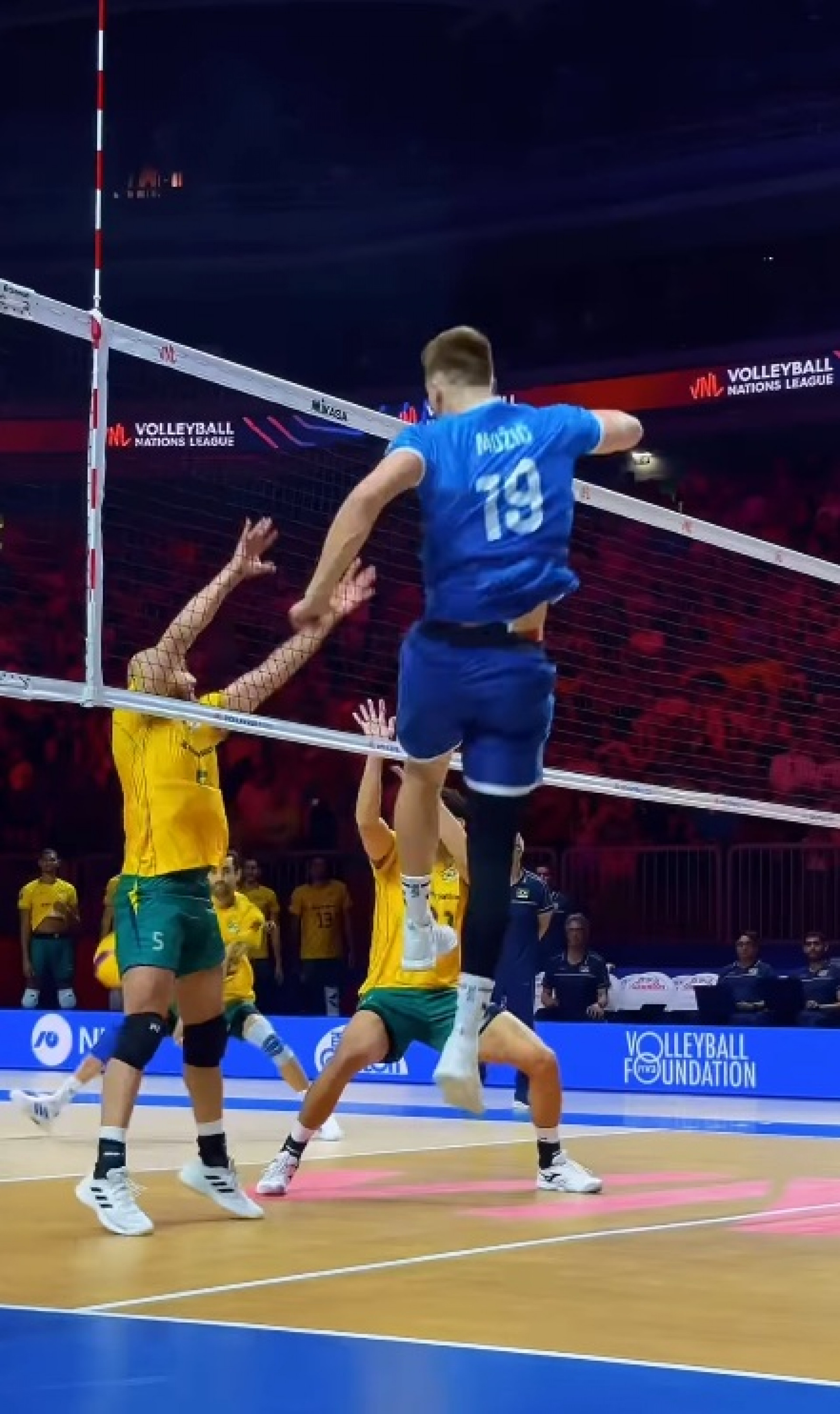 Seleção masculina perde para Eslovênia na Liga das Nações de vôlei