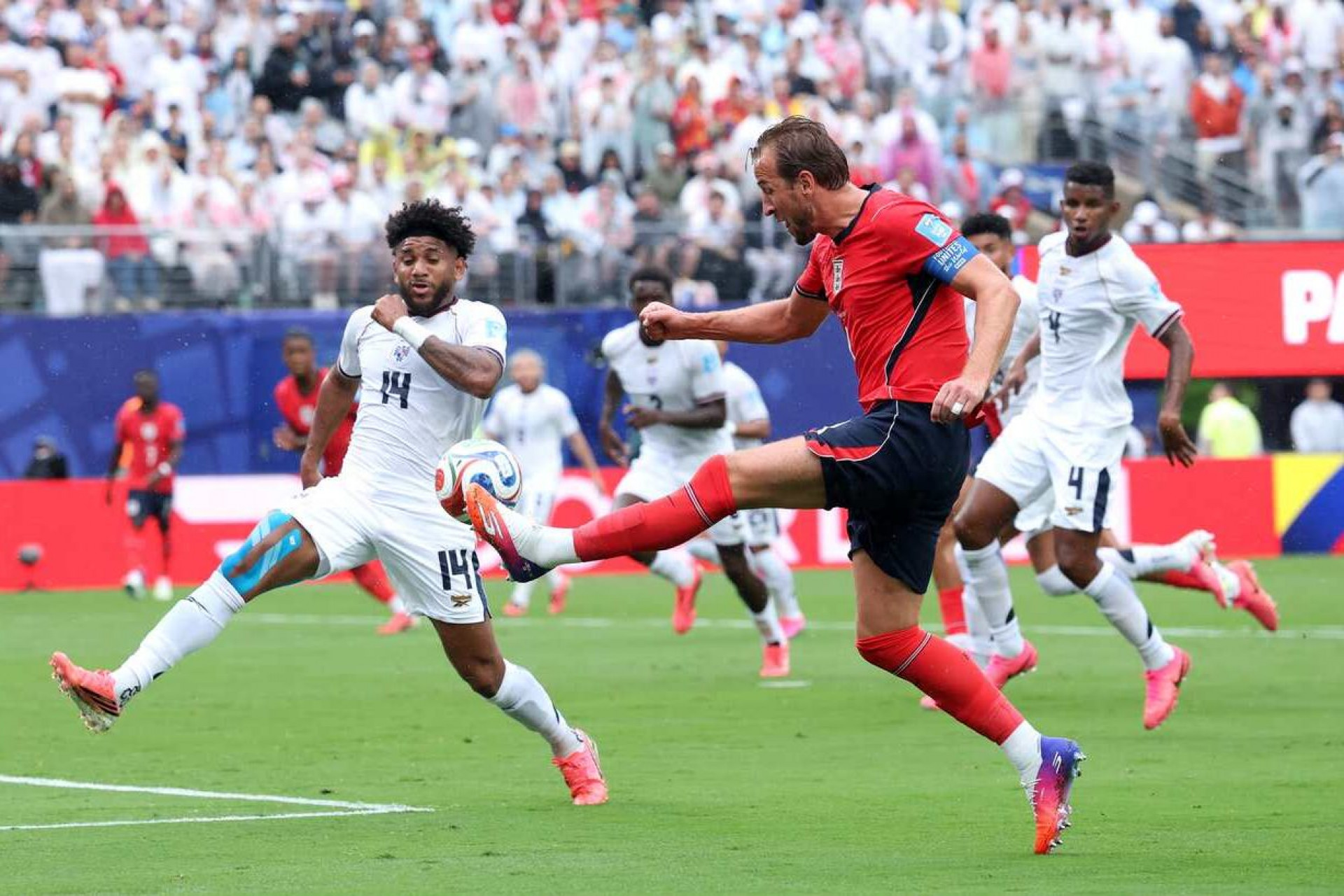 Harry Kane faz hist&oacute;ria e Inglaterra vence Panam&aacute; na Copa do Mundo