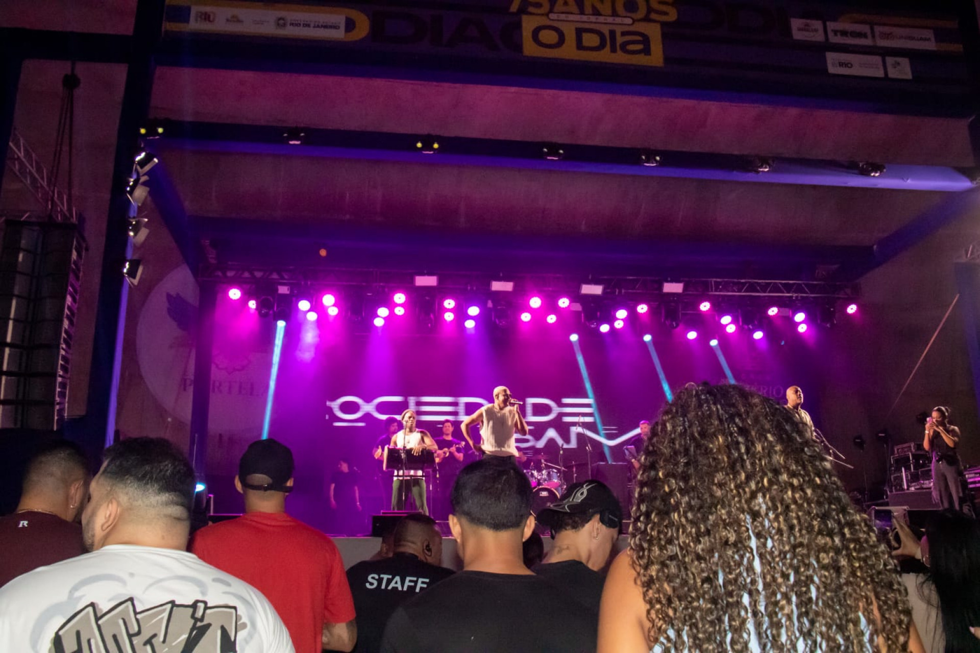 Sociedade do Samba apresentou clássico repertório de pagode na festa do O DIA - Érica Martin / Agência O Dia