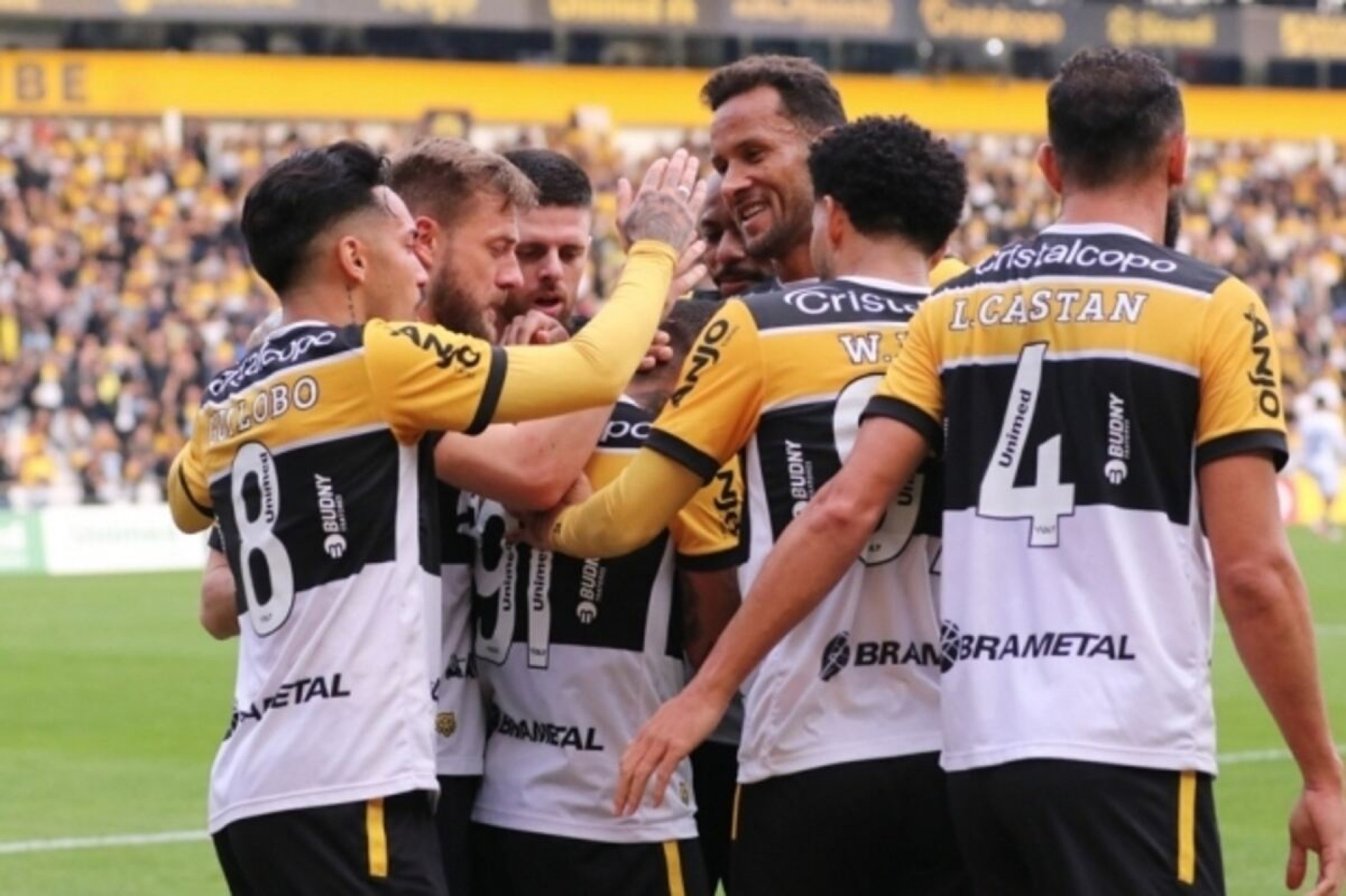 Crici&uacute;ma vence o S&atilde;o Bernardo com gol de Otero e cola no G2 da S&eacute;rie B
