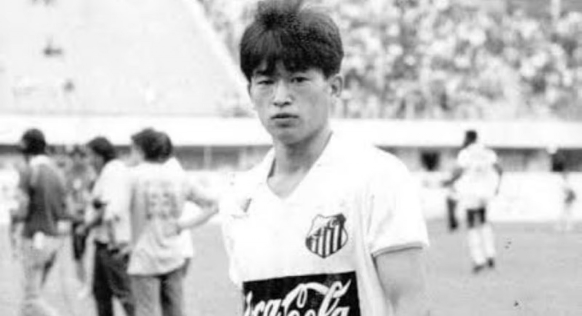 Kazuyoshi Miura iniciou sua trajet&oacute;ria no Brasil durante os anos 1980. O japon&ecirc;s, que inspirou a hist&oacute;ria do personagem Oliver Tsubasa em Super Campe&otilde;es, passou por Santos, Palmeiras, Coritiba, CRB, Juventus-SP e XV de Ja&uacute; - Reprodu&ccedil;&atilde;o