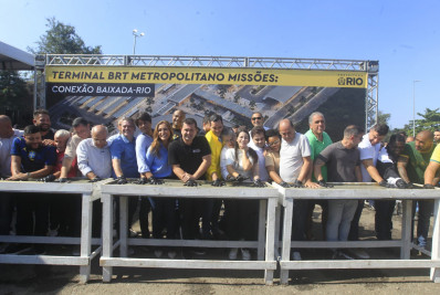 Pedra fundamental do novo terminal do BRT Metropolitano é lançada