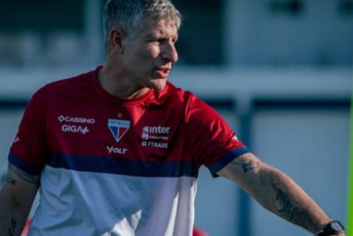 Novo técnico! Vasco encaminha acerto com ídolo do Boca, afirma TV