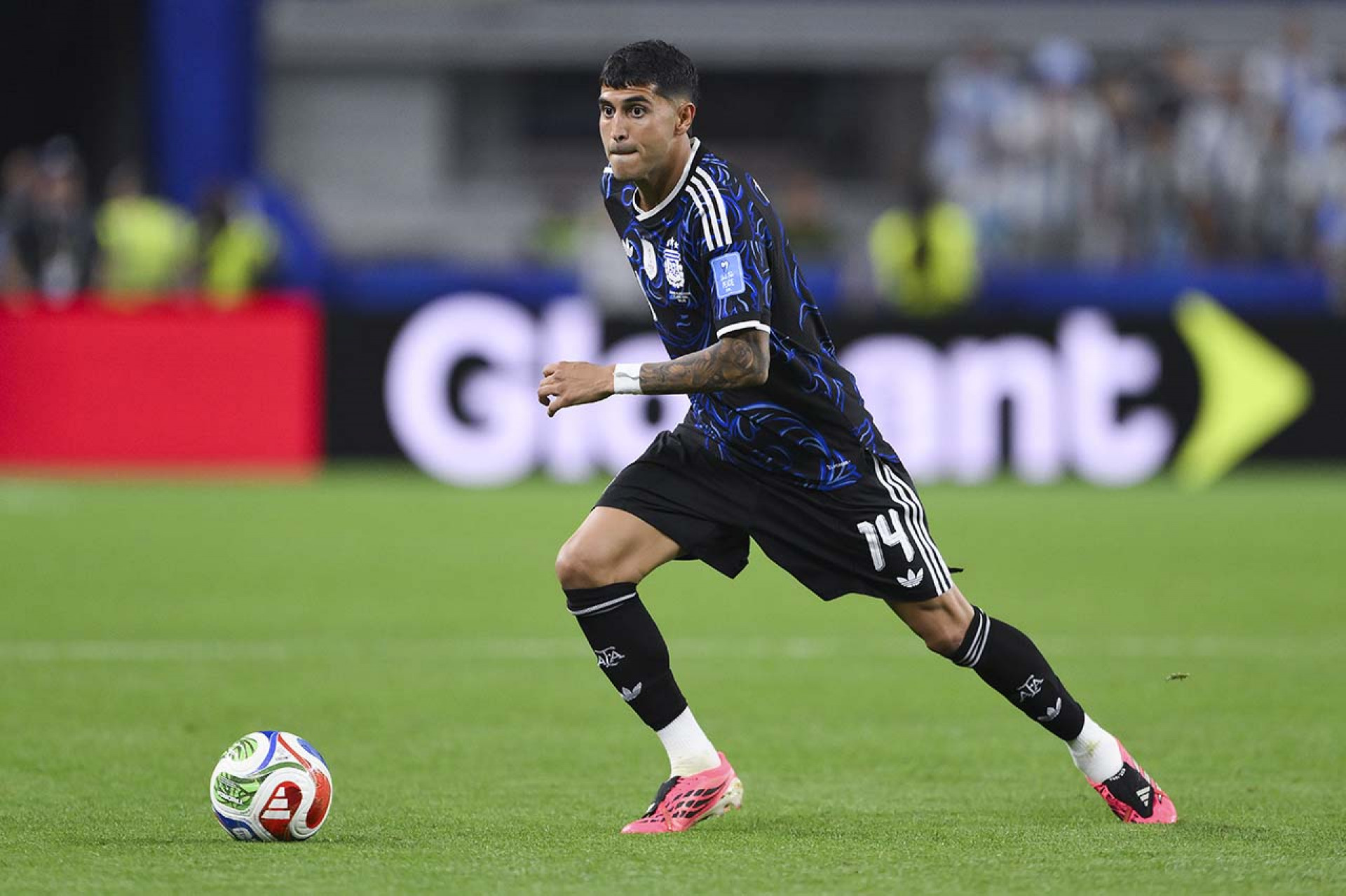 ARLINGTON, TEXAS - JUNE 27: Exequiel Palacios #14 of Argentina runs with the ball during the FIFA World Cup 2026 Group J match between Jordan and Argentina at Dallas Stadium on June 27, 2026 in Arlington, Texas. (Photo by David Ramos/Getty Images)