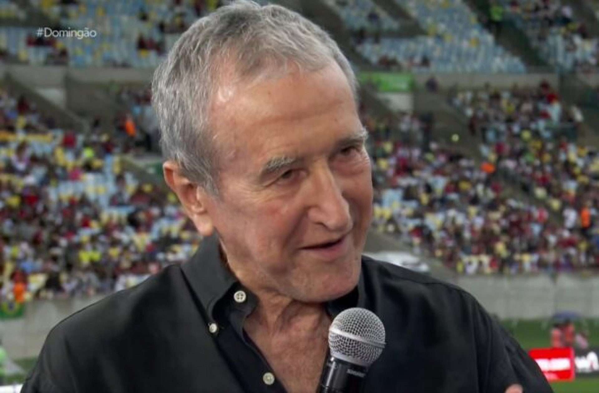 Cirurgia de Carlos Alberto Parreira &eacute; bem-sucedida, informa boletim m&eacute;dico