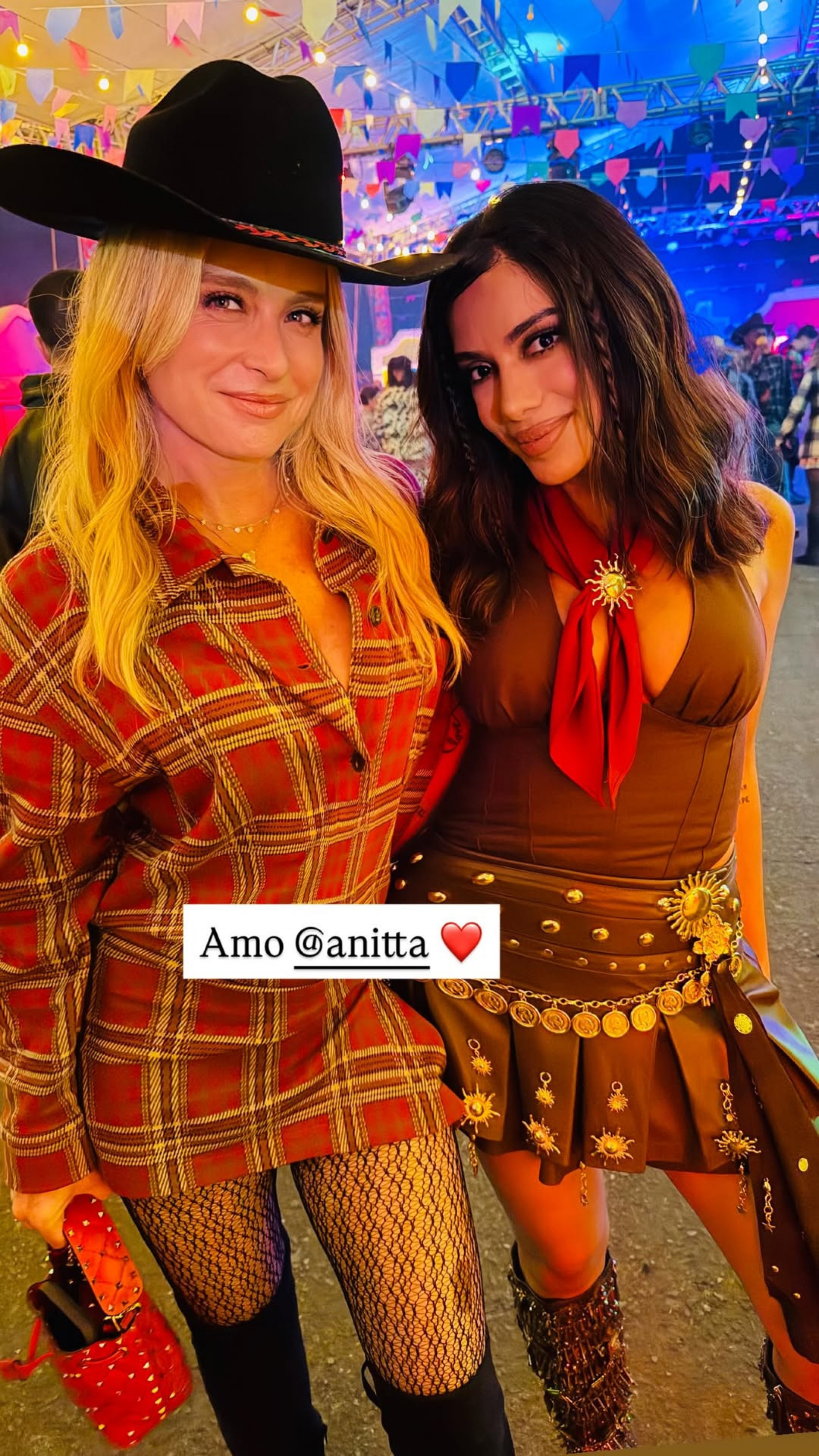 Ang&eacute;lica compareceu ao 'Arrai&aacute; da Anitta' - Reprodu&ccedil;&atilde;o/Instagram 