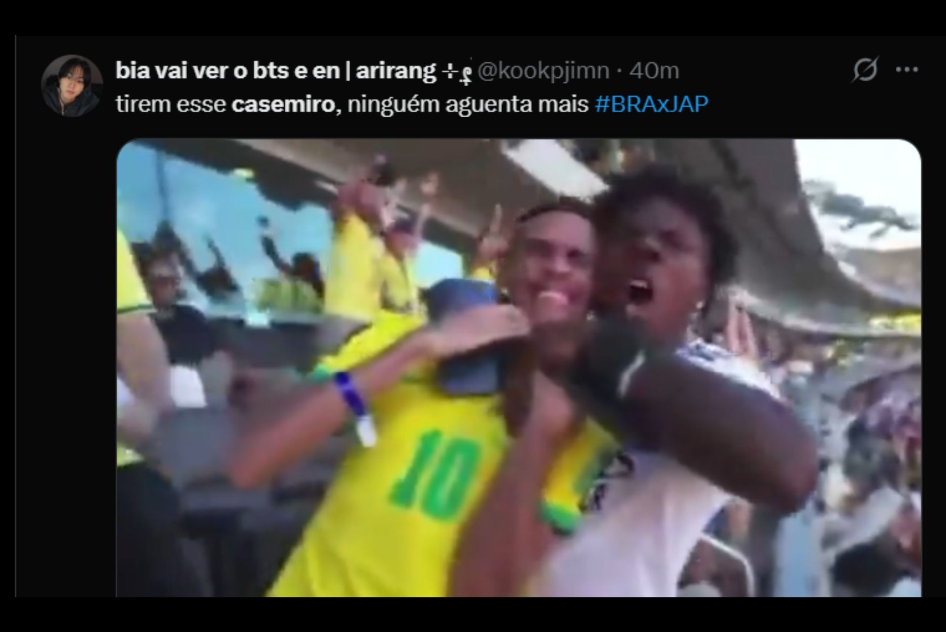 Torcedores criticam atuação de Casemiro no primeiro tempo contra o Japão - Reprodução / X