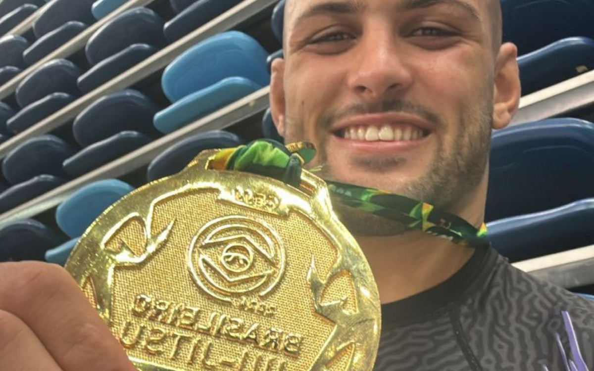 João Pedro Freitas celebrou o título brasileiro de Jiu-Jitsu e voltou ao pódio nacional ao conquistar também o bronze na disputa absoluta
