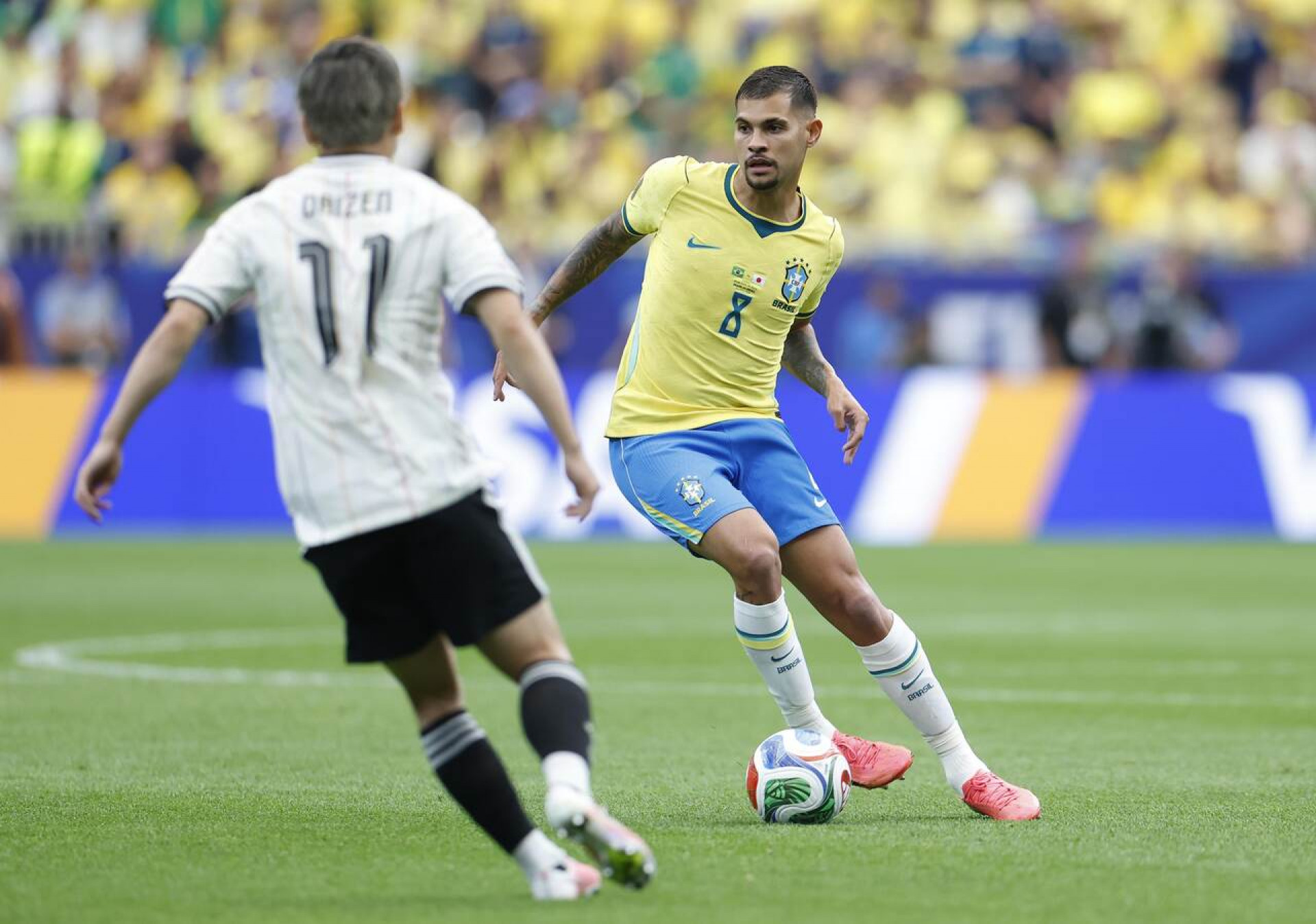 Bruno Guimar&atilde;es celebra assist&ecirc;ncia decisiva e manda recado: “Se algu&eacute;m duvidava…”