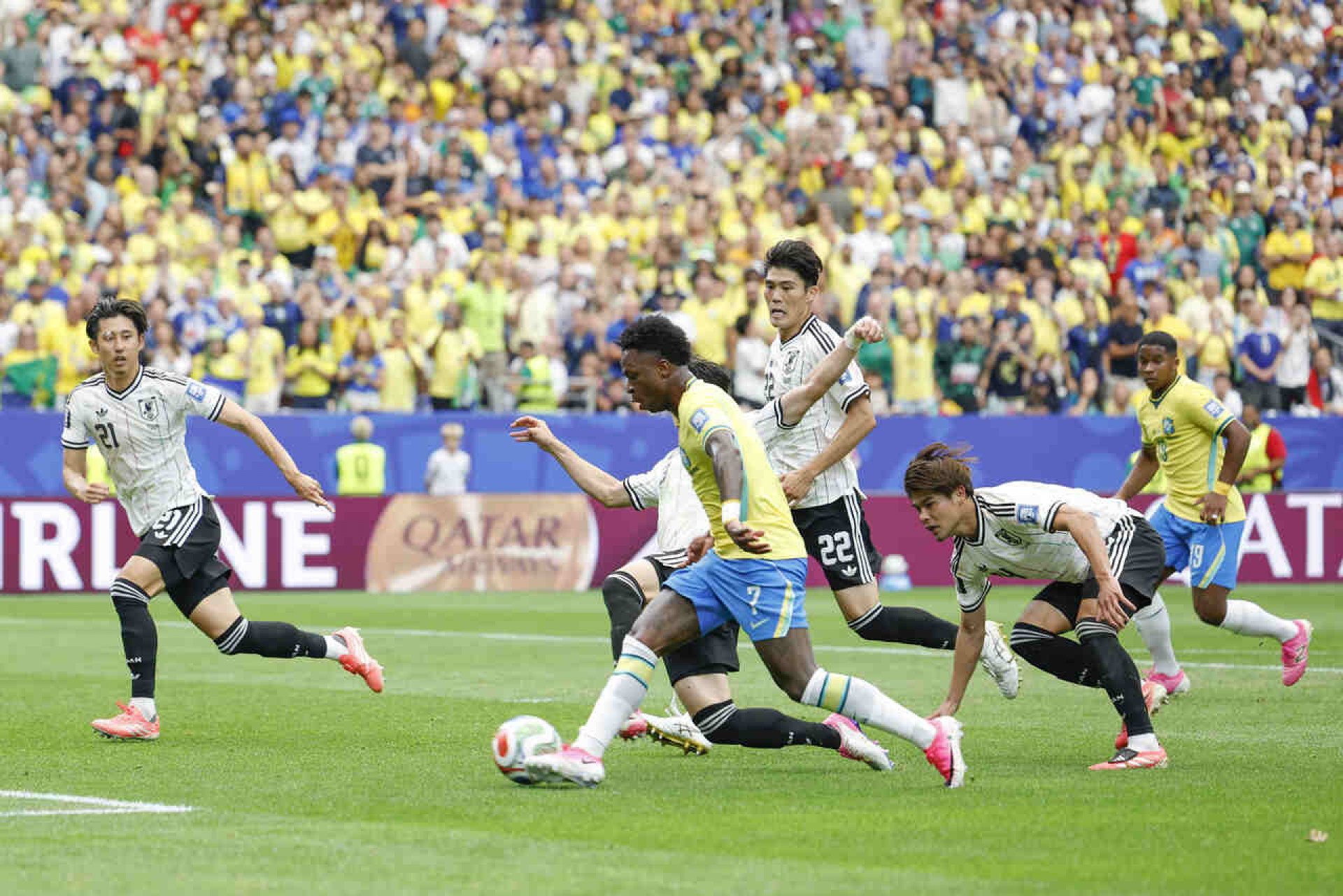 Alemanha eliminada: Brasil continua como &uacute;nico pentacampe&atilde;o