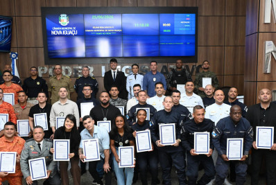 CMNI homenageia agentes de segurança pública em sessão solene