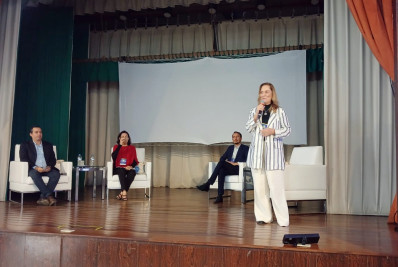 Volta Redonda participa de seminário internacional no Rio, mostrando experiência com programa Famílias Fortes