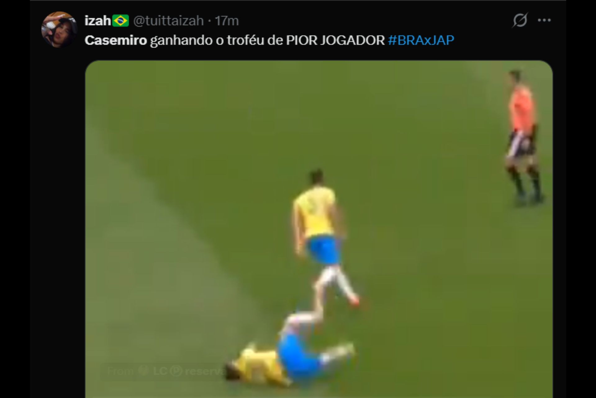 Torcedores criticam atuação de Casemiro no primeiro tempo contra o Japão - Reprodução / X