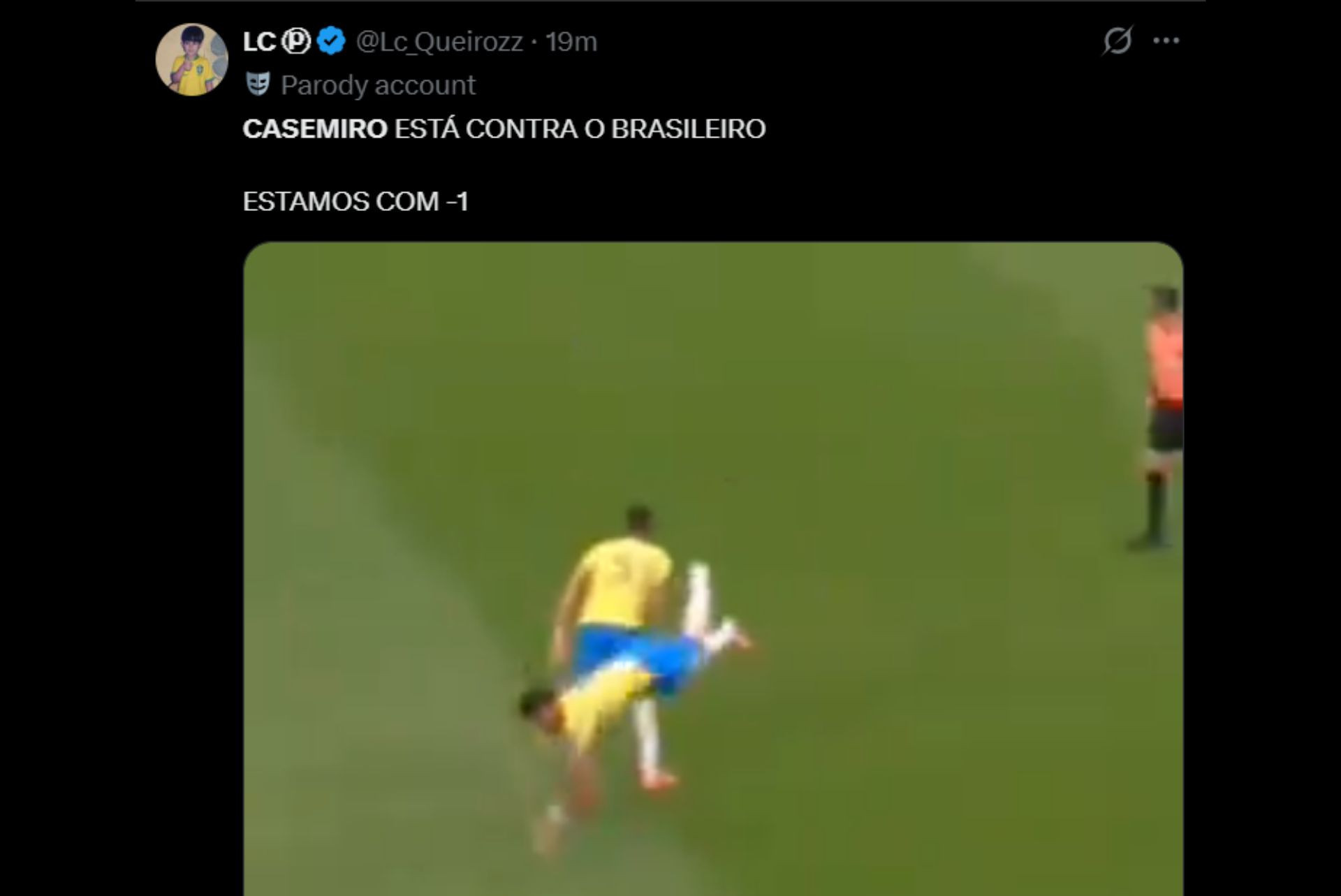 Torcedores criticam atuação de Casemiro no primeiro tempo contra o Japão - Reprodução / X
