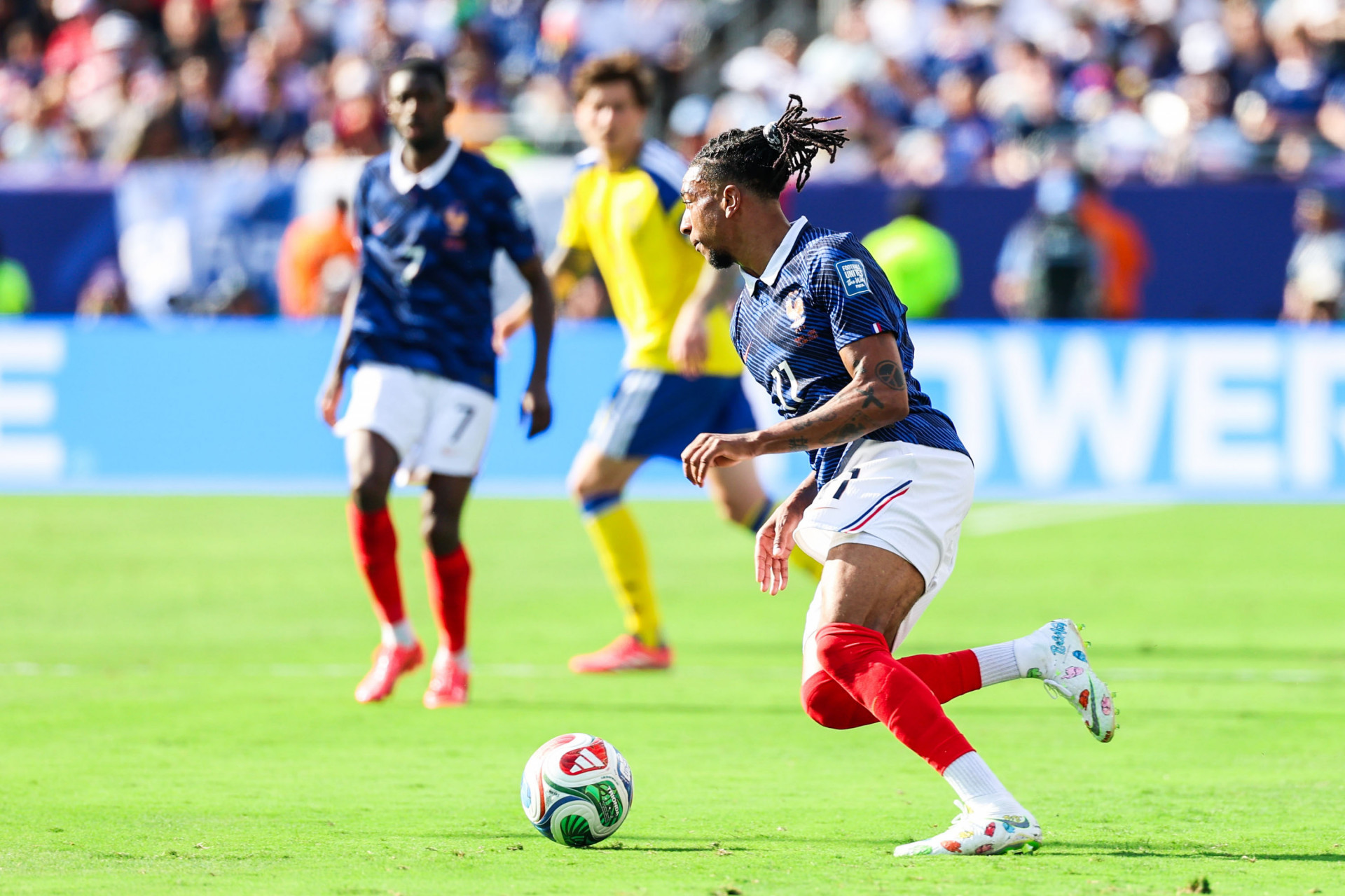 França e Suécia se enfrentaram pela segunda fase da Copa do Mundo - William Volcov/Parceiro/Agência O Dia