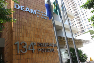 Homem é preso por manter a própria mãe em cárcere privado
