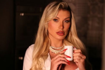 Andressa Urach revela que será avó pela primeira vez