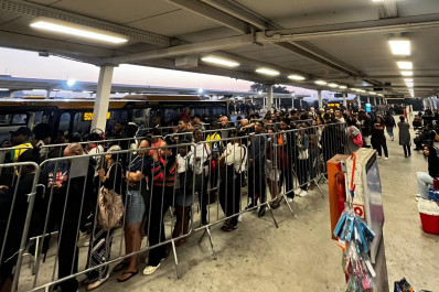 Greve de ônibus entra no segundo dia no Rio