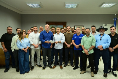 Prefeito anuncia reajuste de 4,26% para servidores