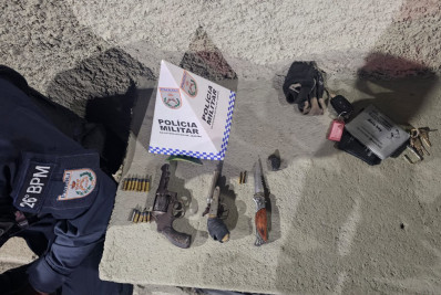 PM prende homem com duas armas em Itaipava