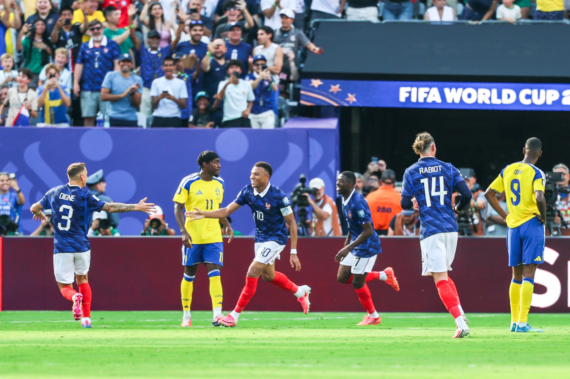 Mbappé marcou na vitória da França sobre a Suécia na Copa do Mundo - William Volcov/Parceiro/Agência O Dia