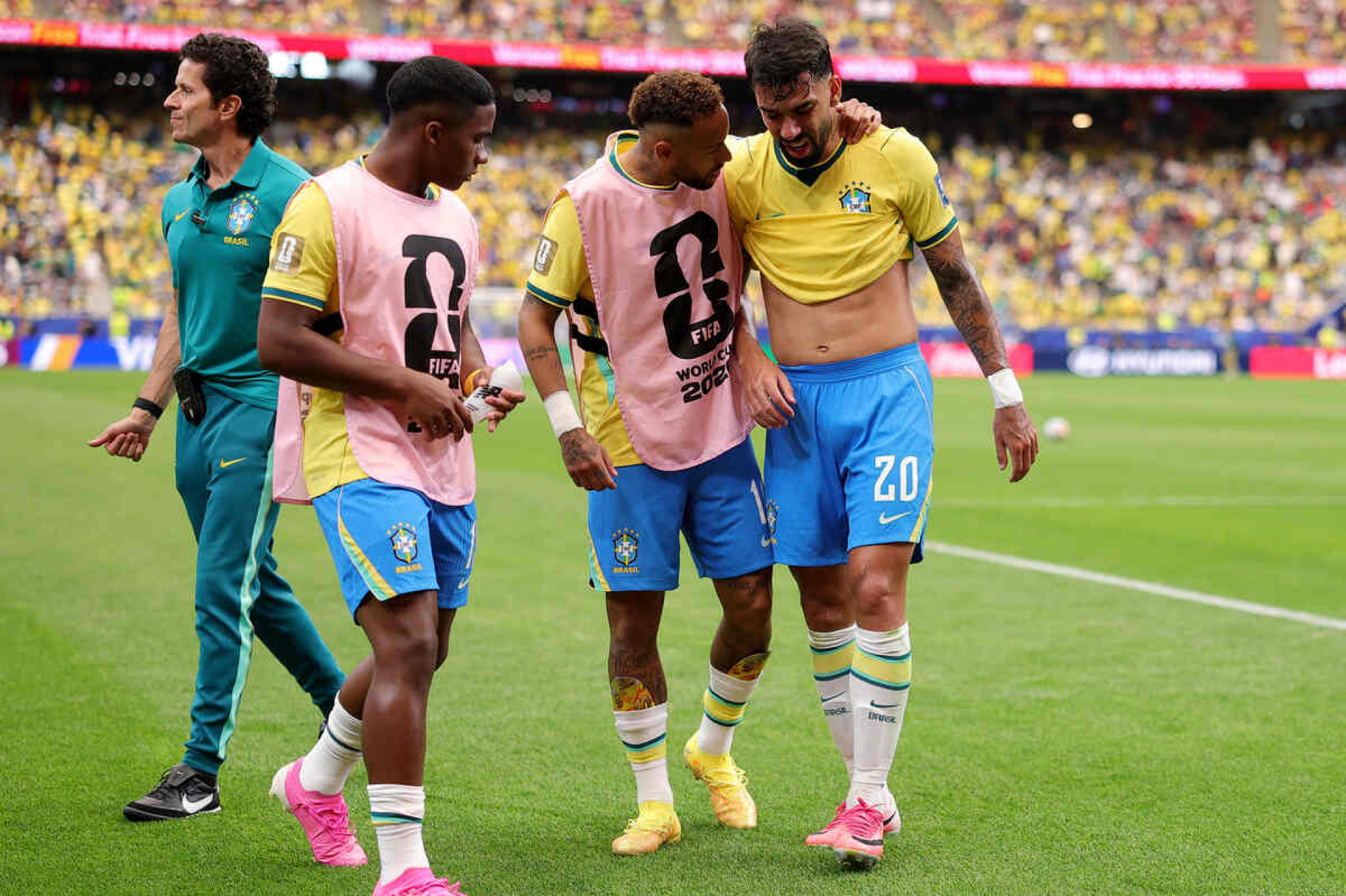 Hora de Neymar? Saiba quem pode substituir Paquet&aacute; na Sele&ccedil;&atilde;o Brasileira