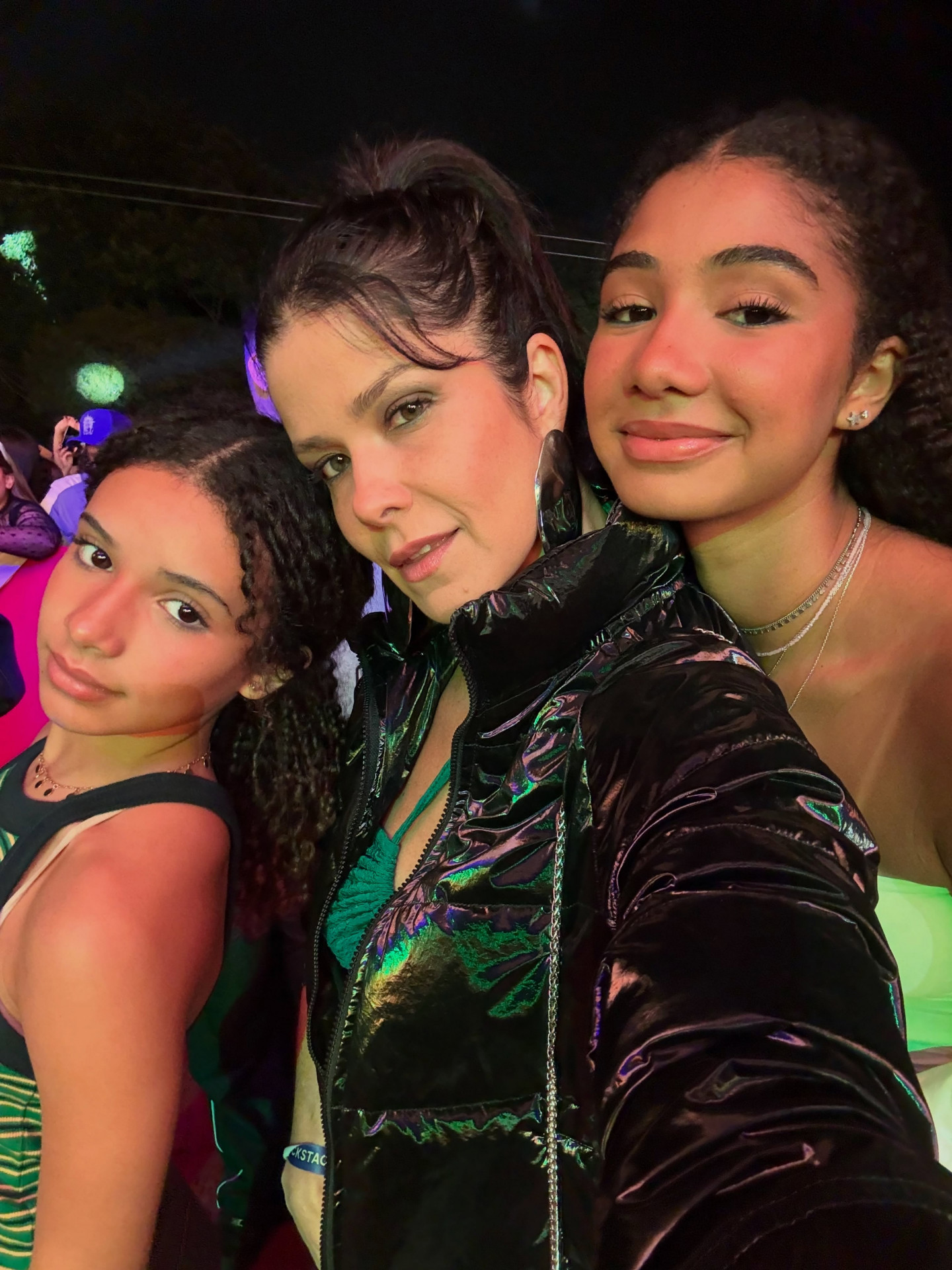 Samara Felippo e as duas filhas - Reprodução / Instagram