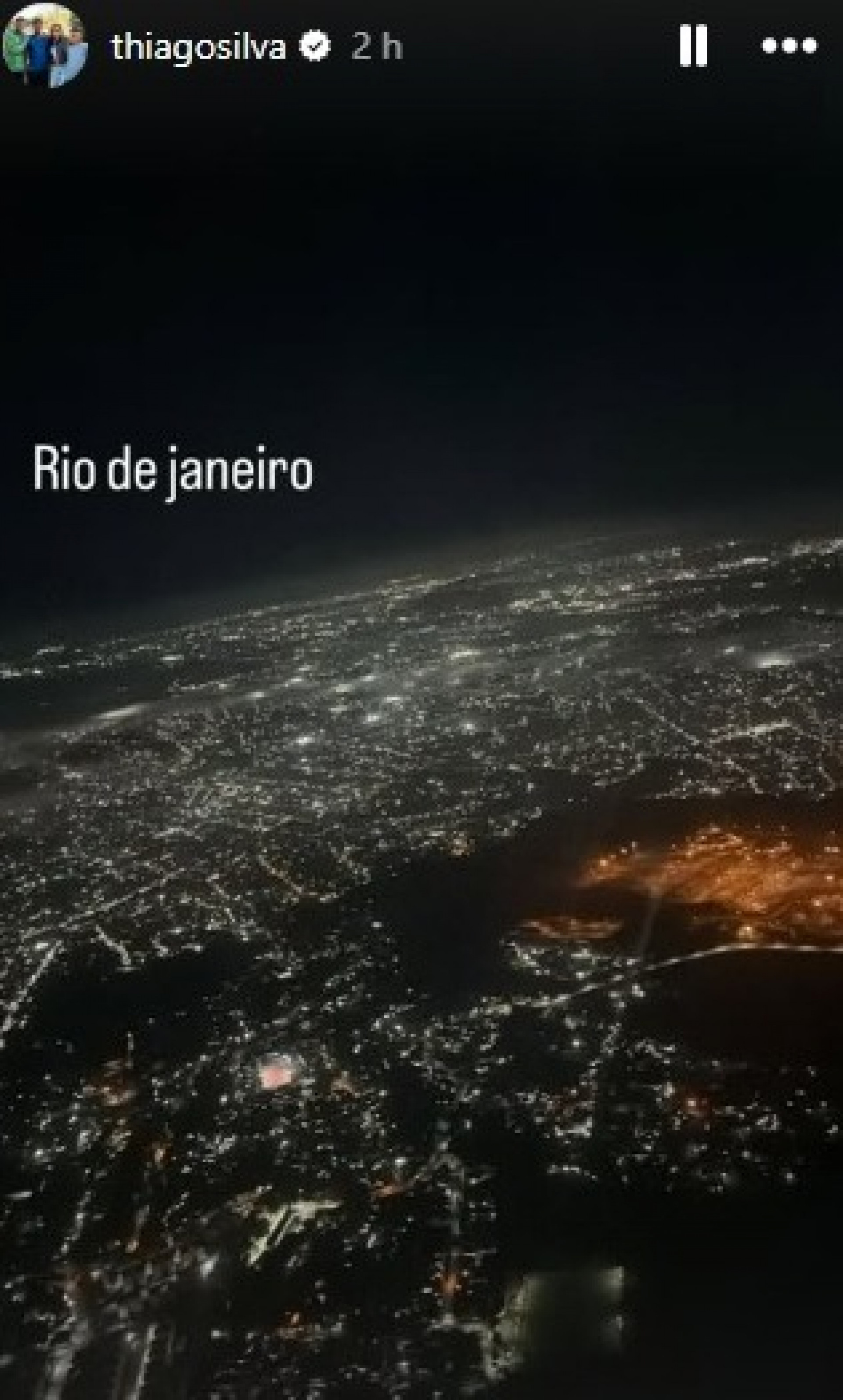 Thiago Silva em chegada ao Rio - Reprodu&ccedil;&atilde;o / Instagram