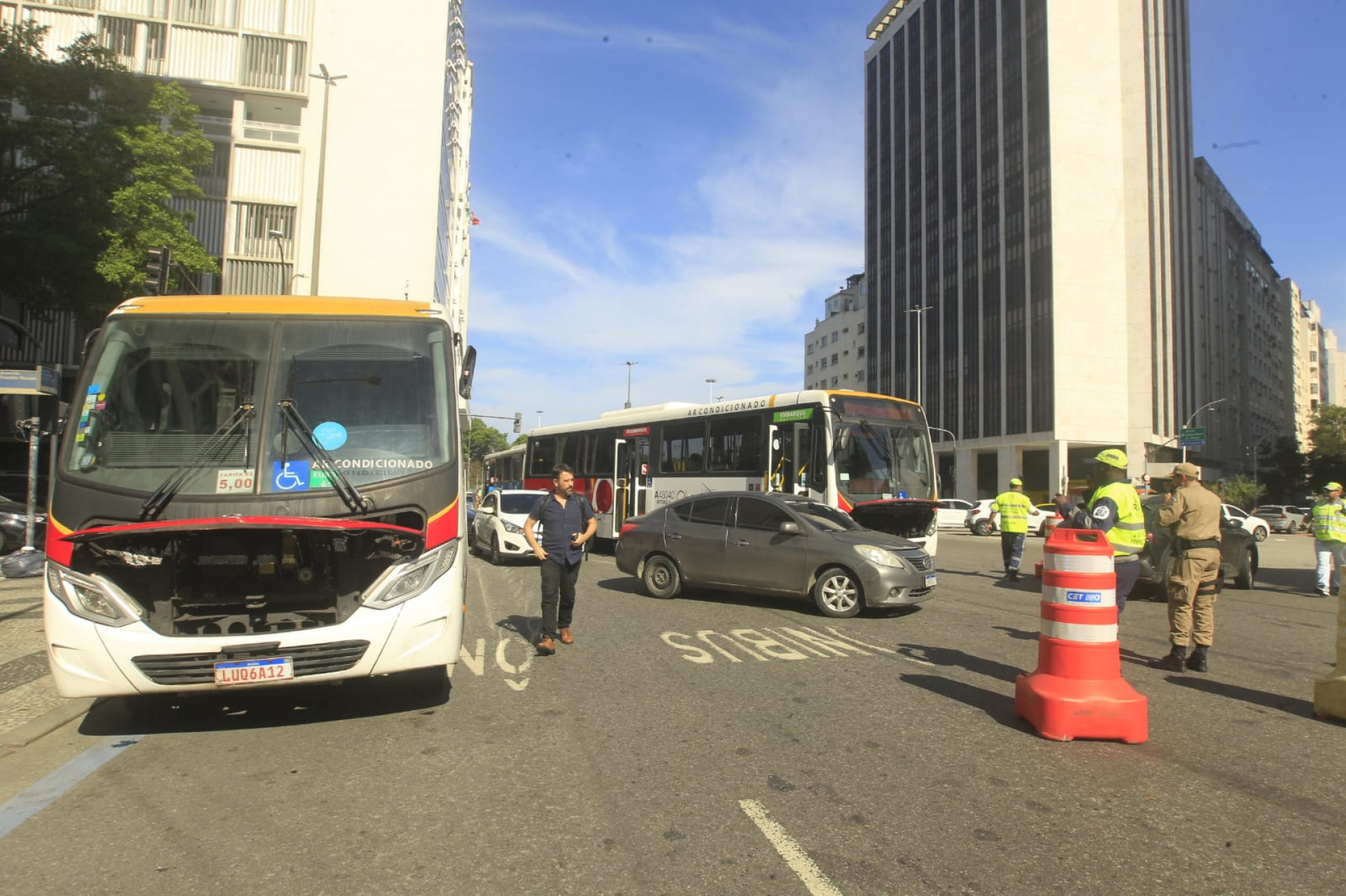 Sem acordo entre Rio Ônibus e rodoviários, audiência termina em confusão no Centro do Rio - Reginal Pimenta/Agência O Dia