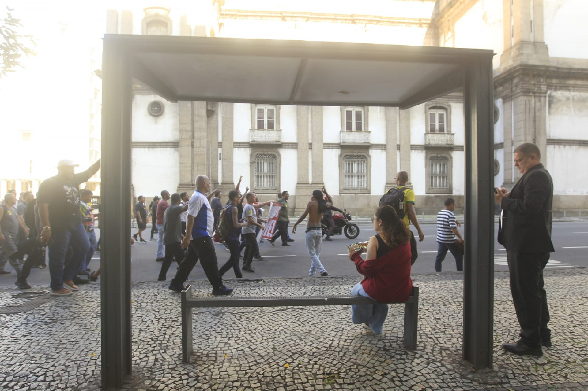 Greve dos rodoviários é mantida após audiência no Tribunal Regional do Trabalho (TRT) - Reginal Pimenta/Agência O Dia