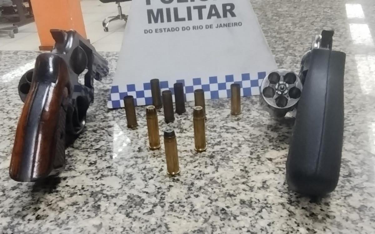 Idoso é preso após matar comerciante a tiros no Andaraí