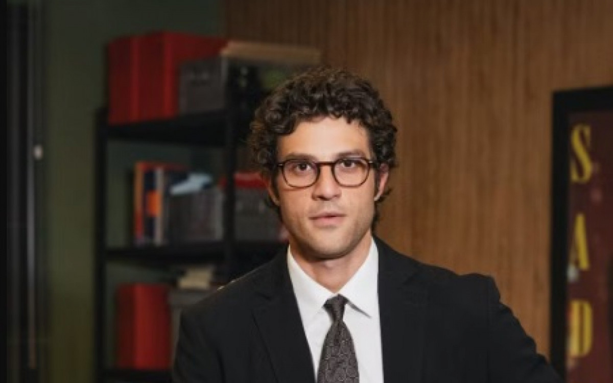 Pedro (Chay Suede) na segunda fase de 'Quem Ama Cuida' - Divulgação/TV Globo