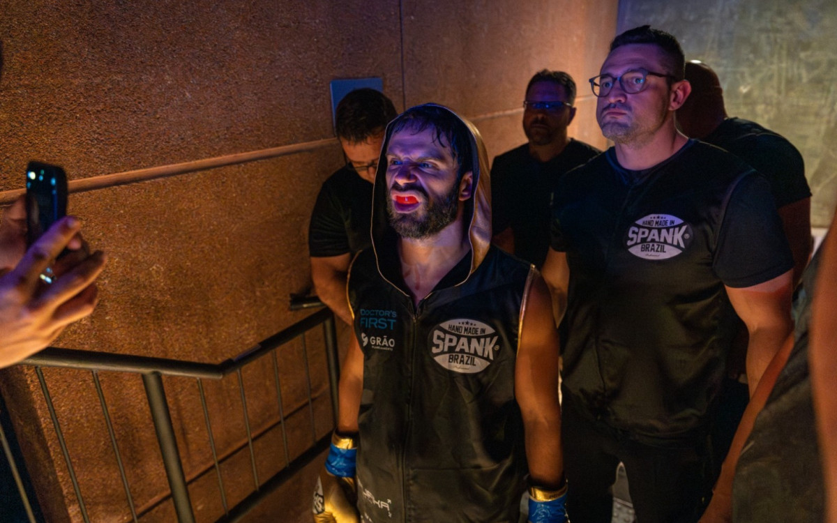 Ricardo (á direita) é um dos grandes incentivadores dos esportes de combate no Brasil
