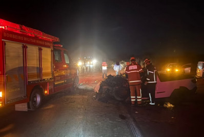 Idoso sofre múltiplos traumas em batida com carreta em MG