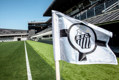 Clube da Série A do Brasileirão é punido com transfer ban da Fifa