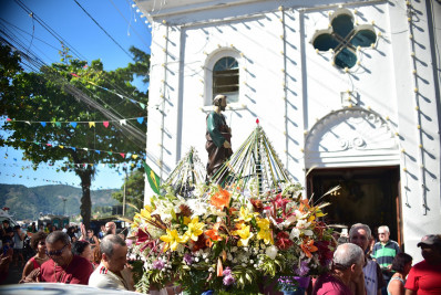 Fé, tradição e identidade marítima marcam celebração do Dia de São Pedro em Jurujuba