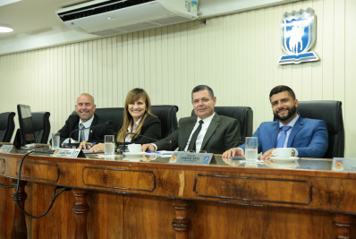 Legislativo de Caxias realiza última sessão plenária do 1º semestre