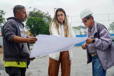 Obras de reforma e modernização na Praça da Trindade estão 60% concluídas