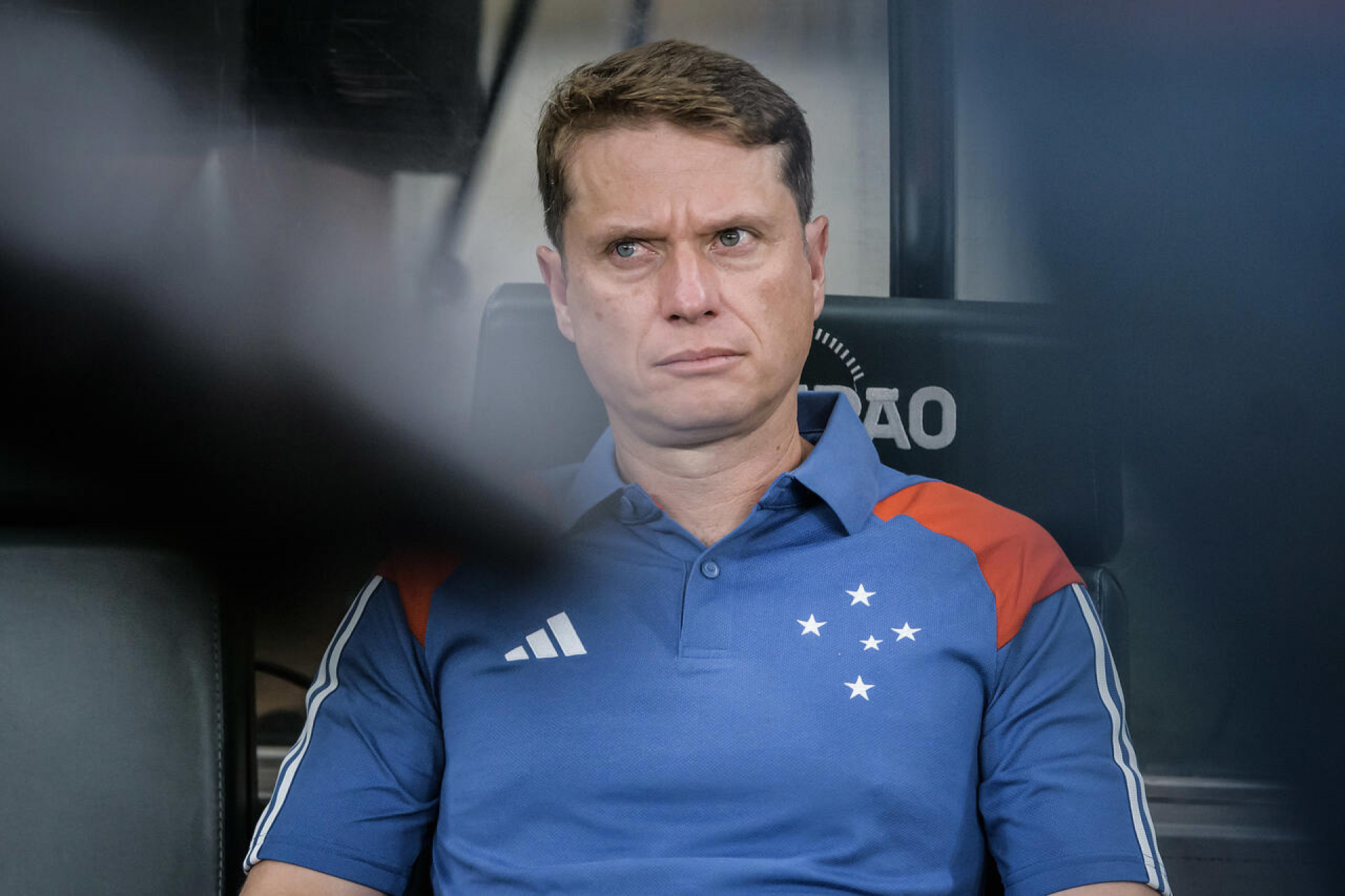 Fernando Seabra aceita oferta, comunica o Coritiba, e acerta com o Vasco