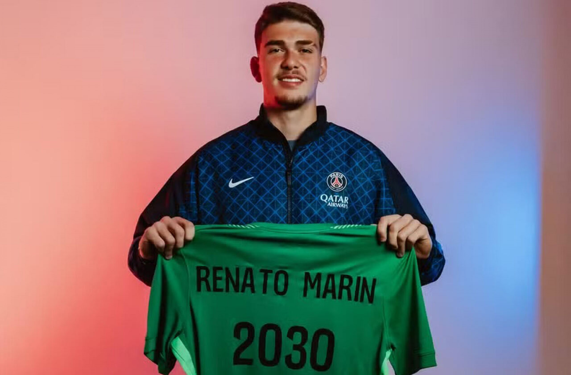 Goleiro brasileiro troca PSG por time modesto de Portugal