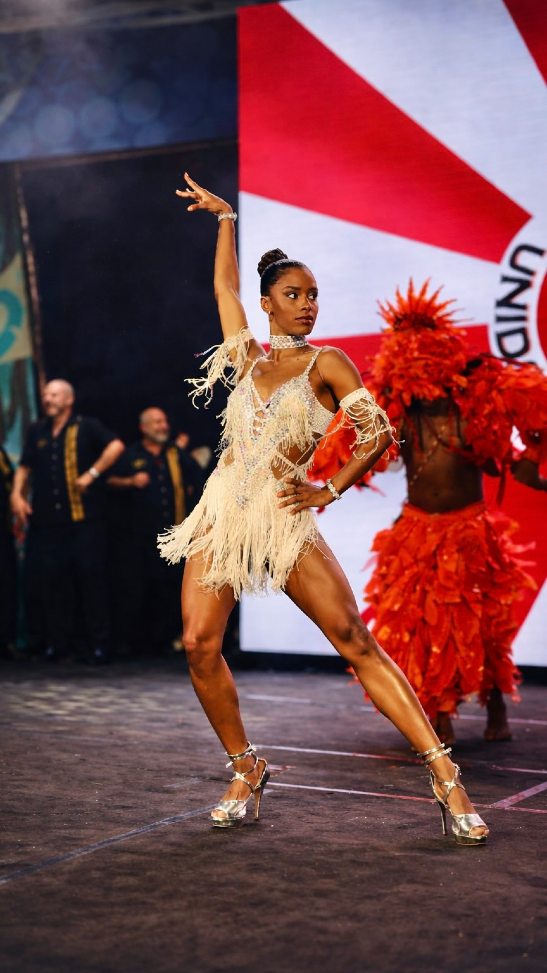Festa de coroa&ccedil;&atilde;o ser&aacute; no dia 25 de julho