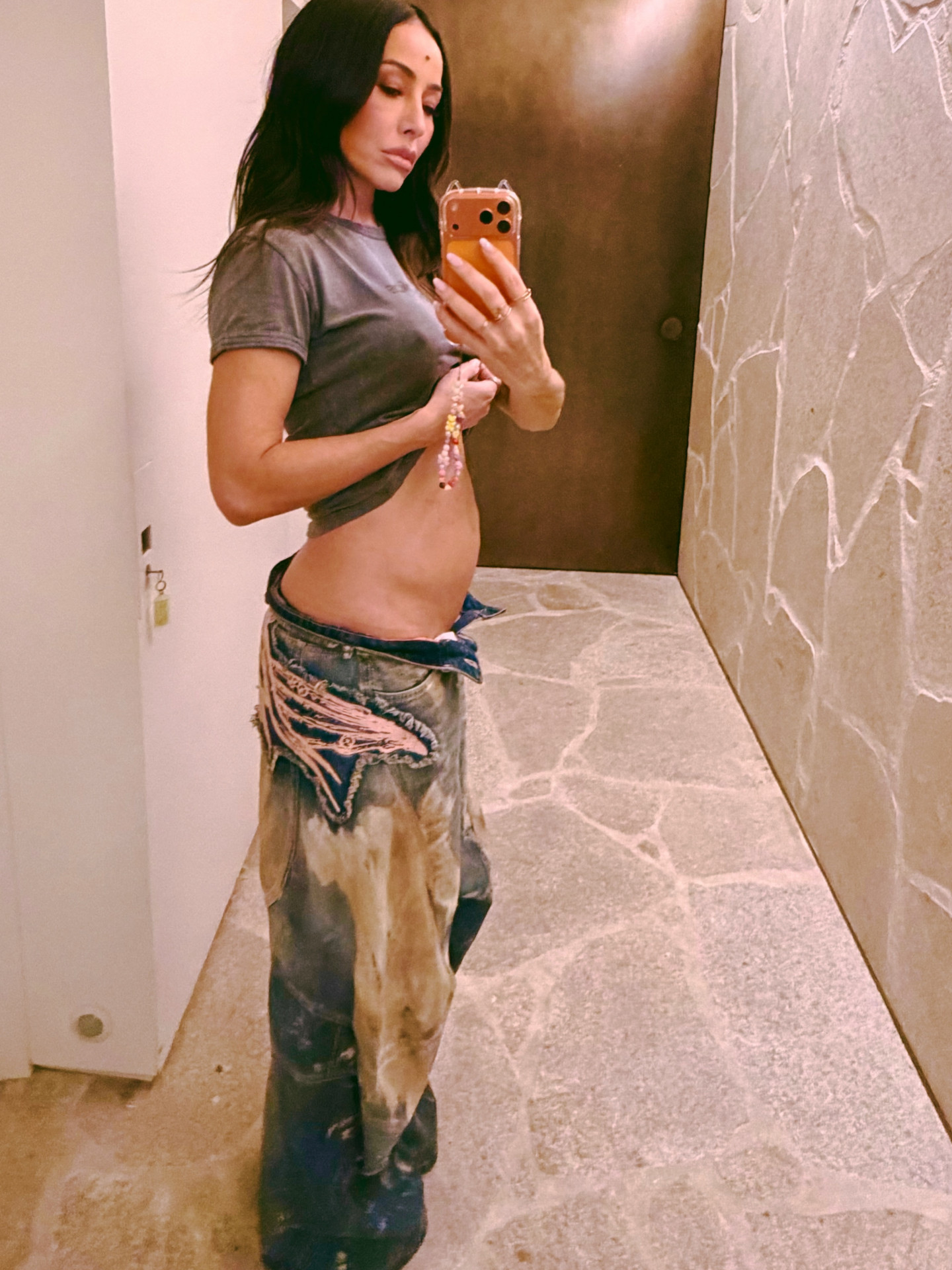 Sabrina Sato espera um filho com o ator Nicolas Prattes  - Reprodução/Instagram