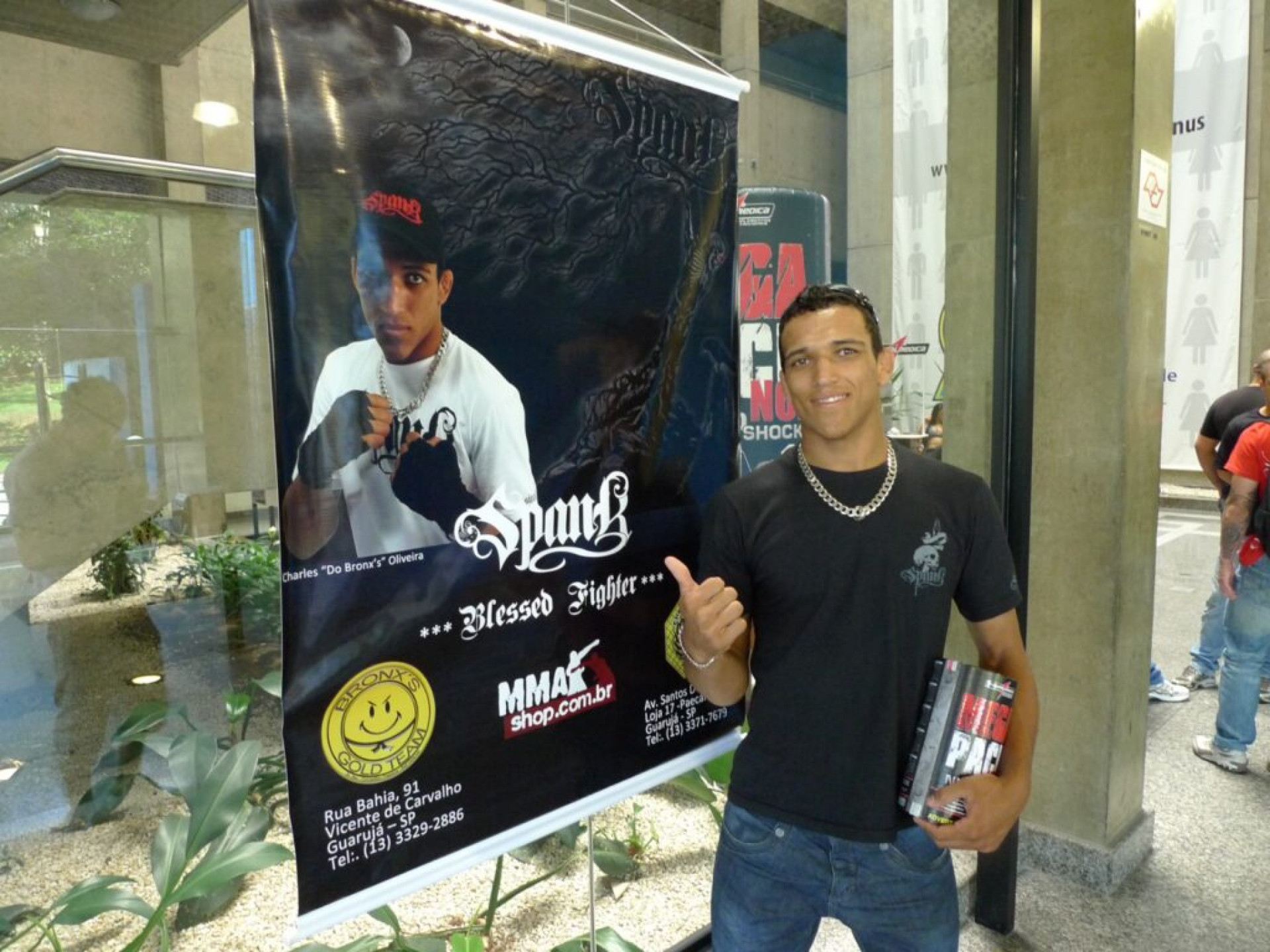 SPANK j&aacute; patrocinou Charles do Bronx, um dos principais nomes do Brasil no MMA atualmente -  (Foto: Arquivo pessoal)