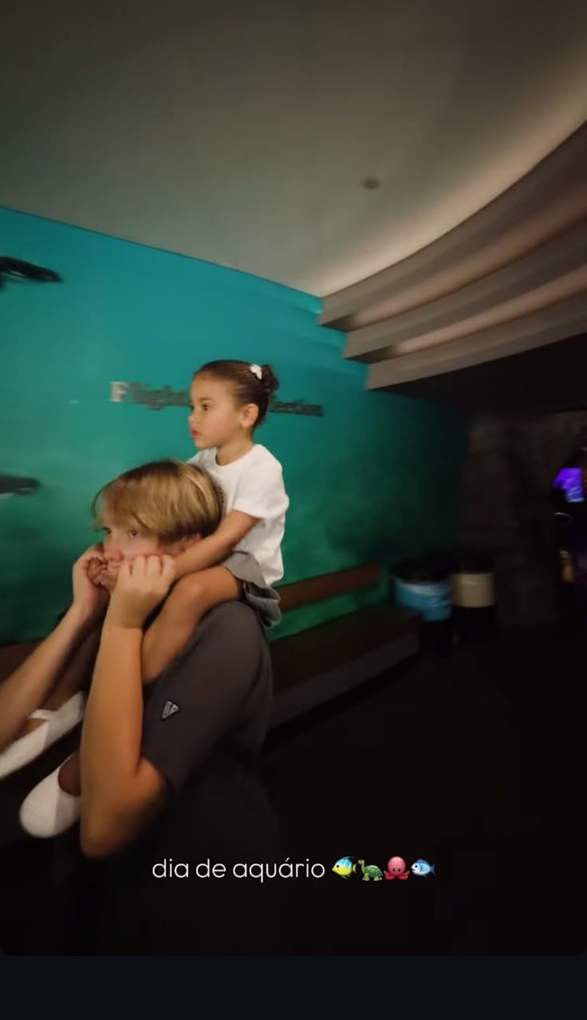 Bruna Biancardi compartilha passeio em aquário com as filhas e Davi Lucca - Reprodução / Instagram