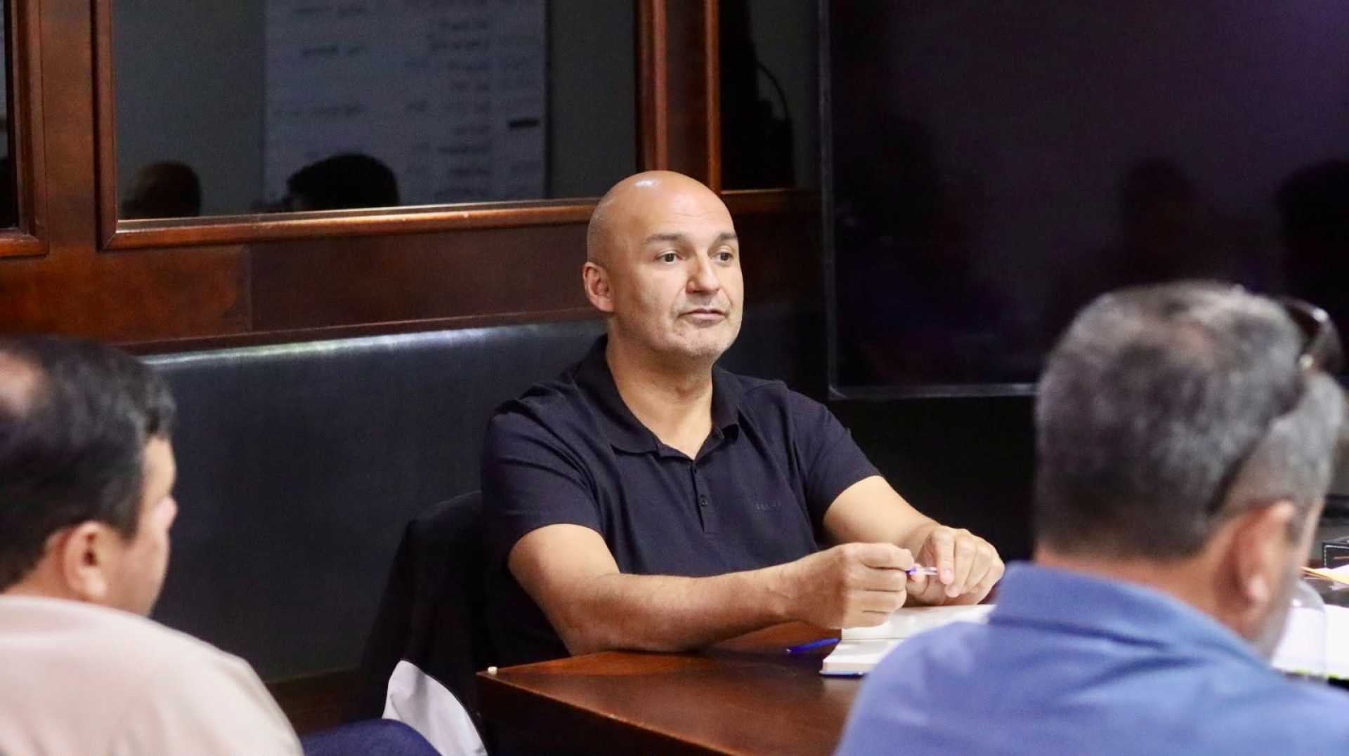Fábio em reunião com vereadores - Ascom