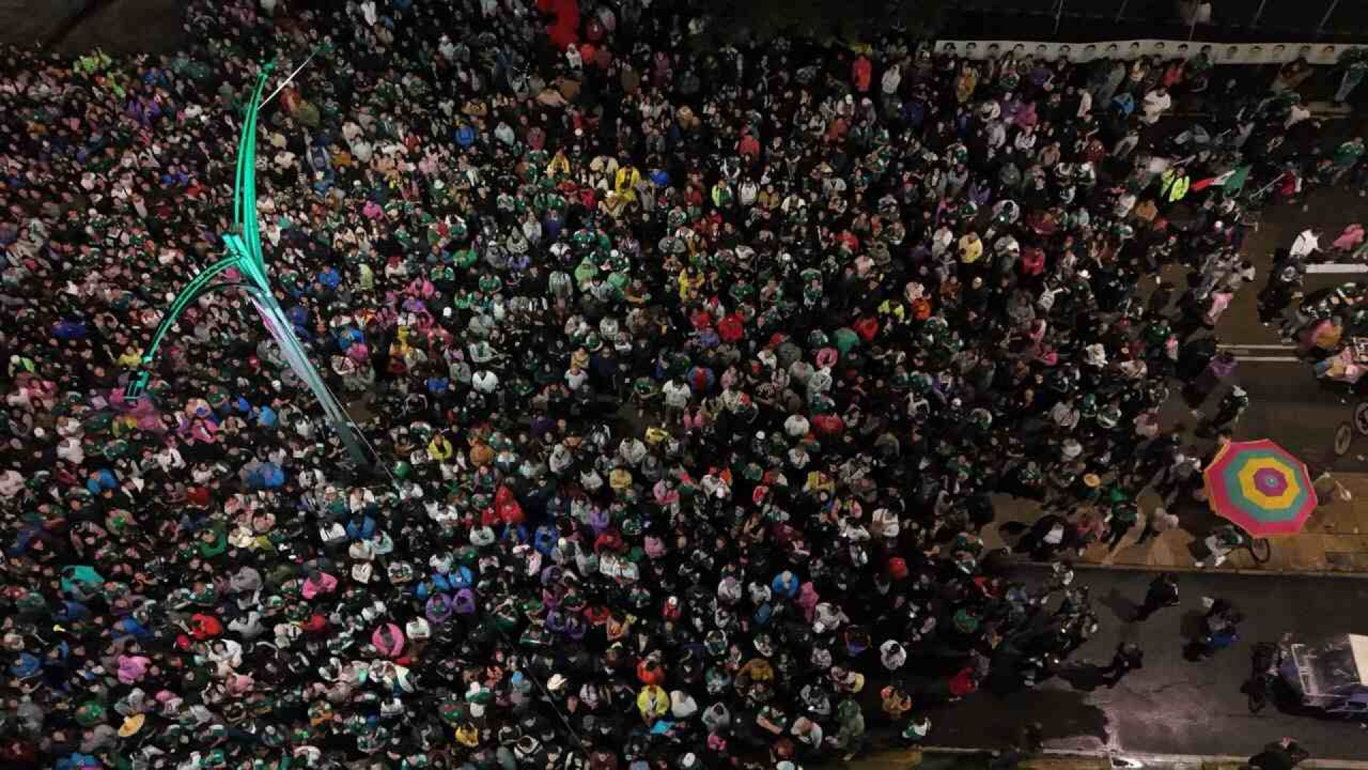 Tr&ecirc;s pessoas morrem durante festejos pela classifica&ccedil;&atilde;o do M&eacute;xico na Copa