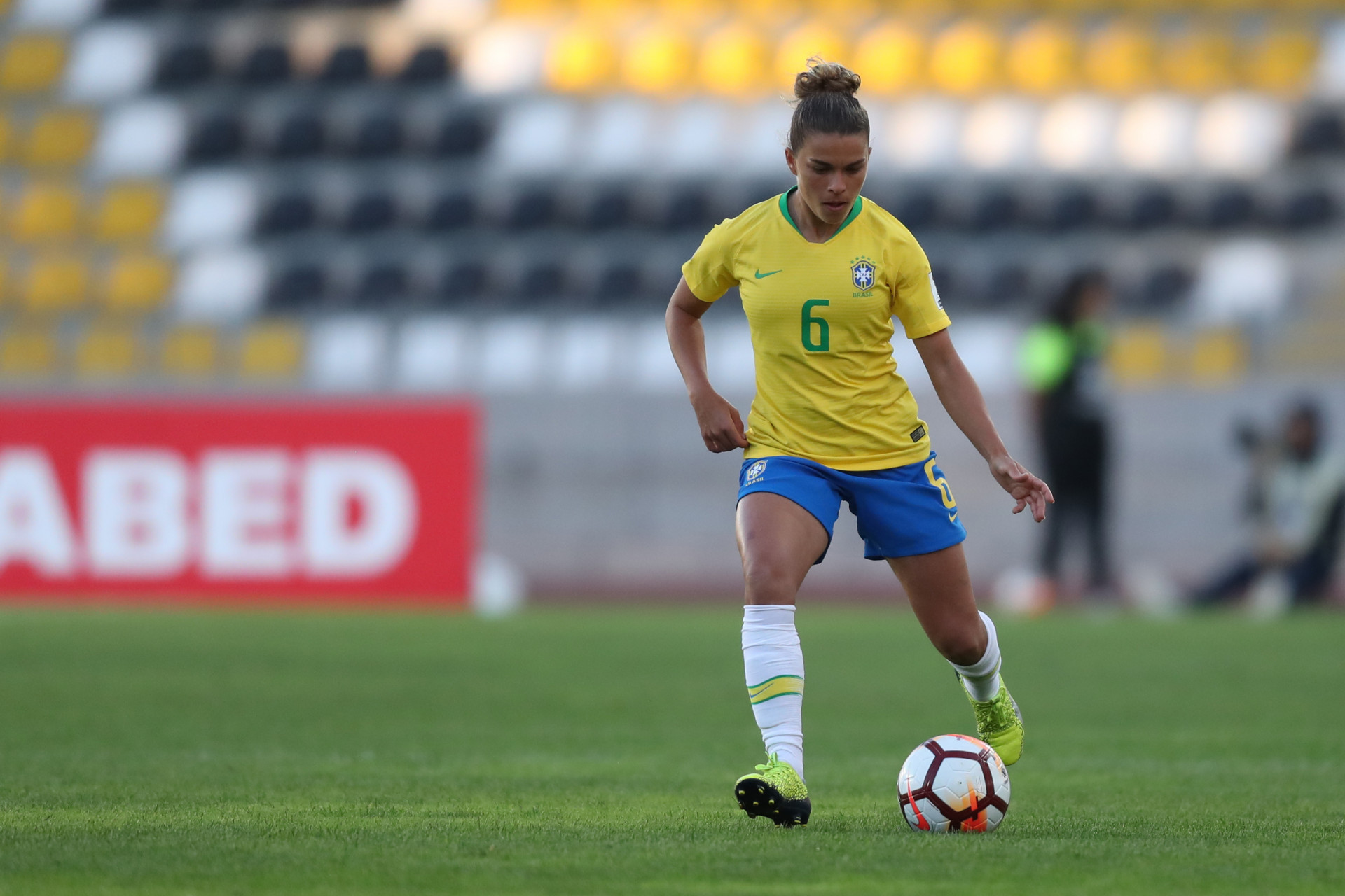Tamires Dias é medalhista olímpica pela seleção brasileira  - Divulgação 