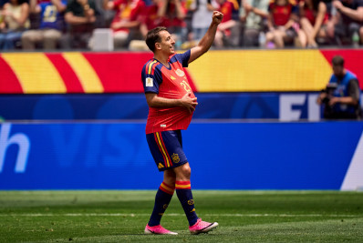 Espanha passa fácil pela Áustria e está nas oitavas de final da Copa